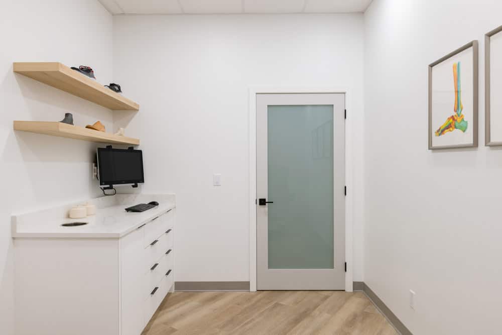Commercial Build - Vancouver Foot & Ankle Clinic - Burnaby 29