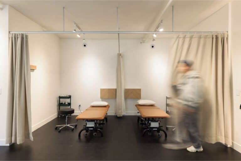 Commercial Renovation - Embark Physio - Vancouver 110