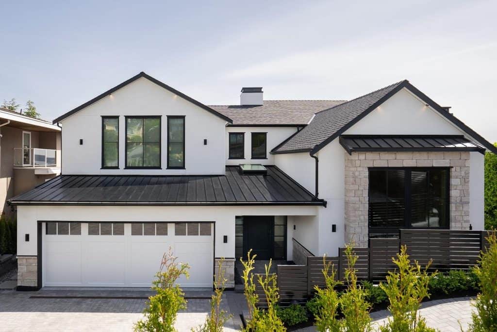 Buy or Build a Custom Home in North Vancouver